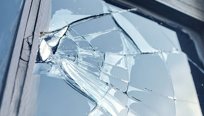 Broken glass emergencies in Townsville